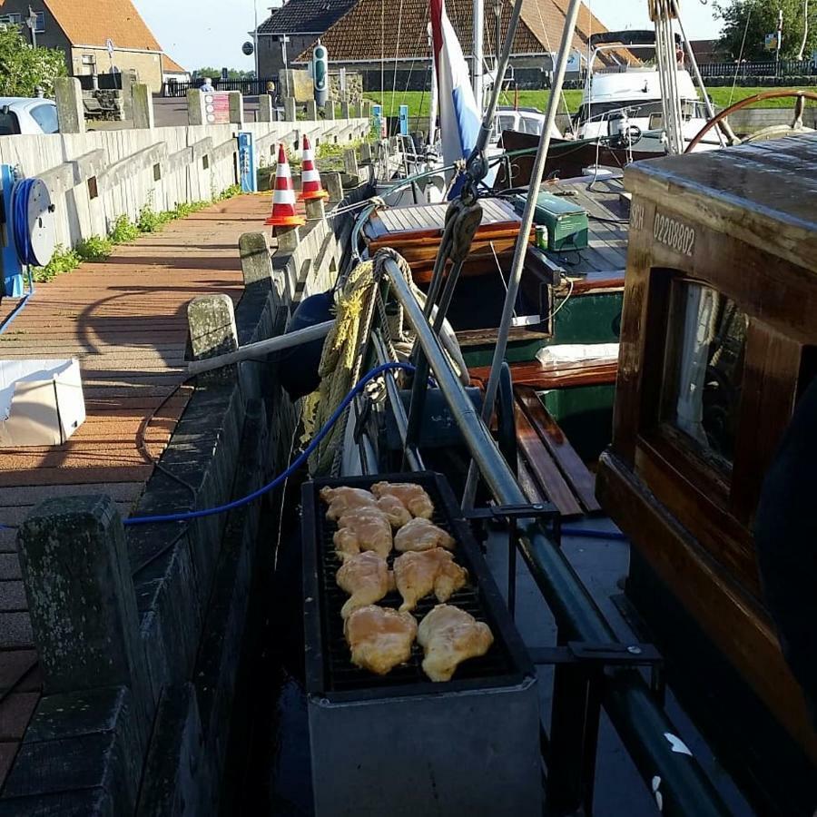 Tjalkjacht Pelikaan Volendam Hotel Eksteriør billede